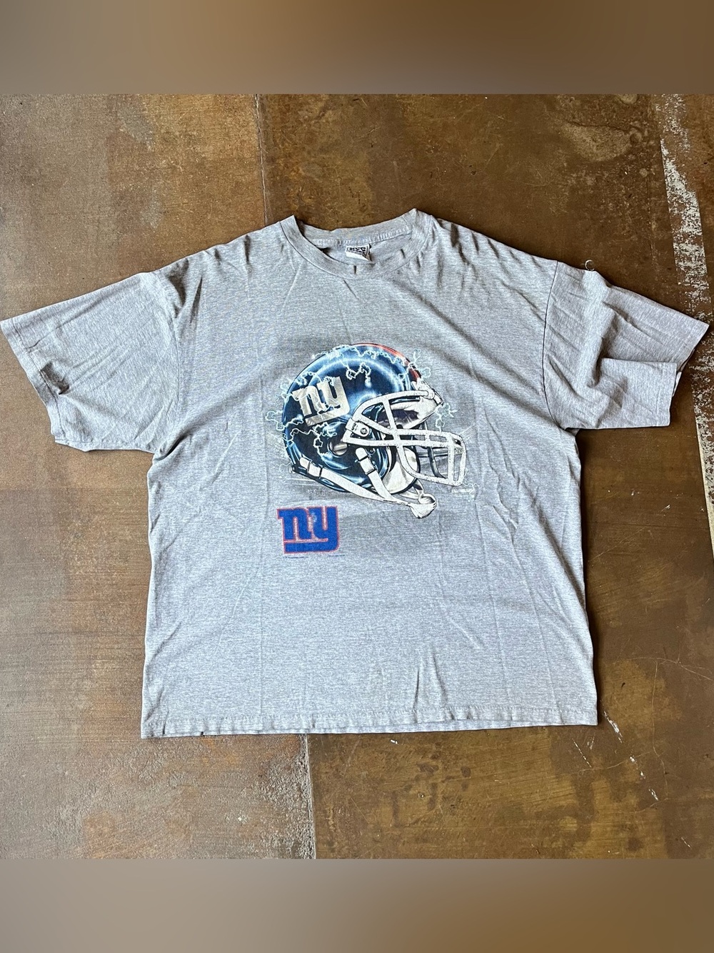 Vintage Y2K 2001 New York Giants Helmet Lightening Graphic Sporty T-Shirt 2XL 2X